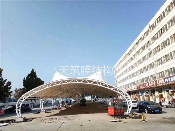 師范市場膜結(jié)構(gòu)景觀棚