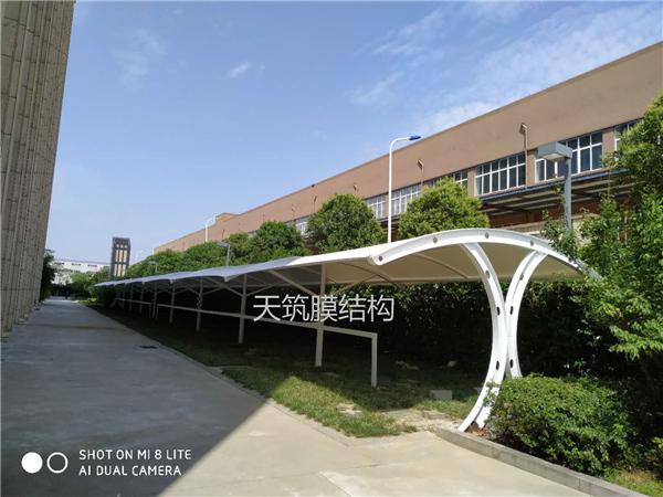 洛陽創(chuàng)意產(chǎn)業(yè)園車棚